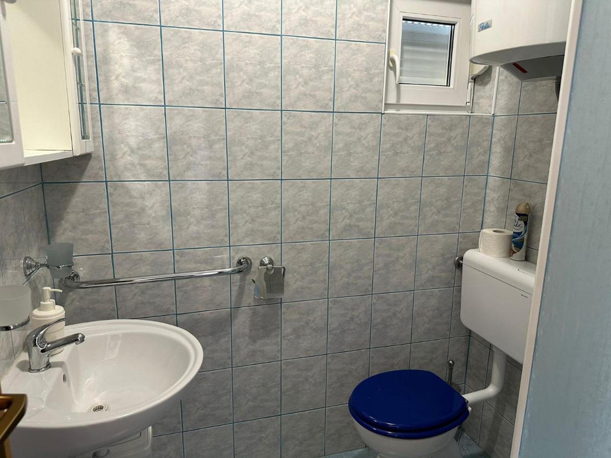 Apartmani Karlobag Kültér fotó