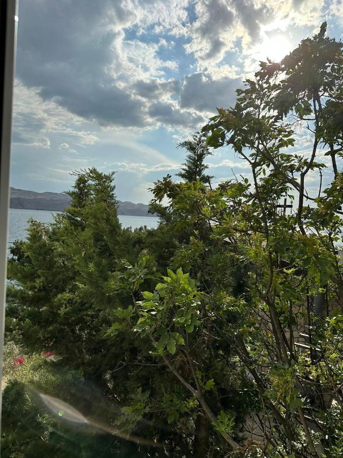 Apartmani Karlobag Kültér fotó